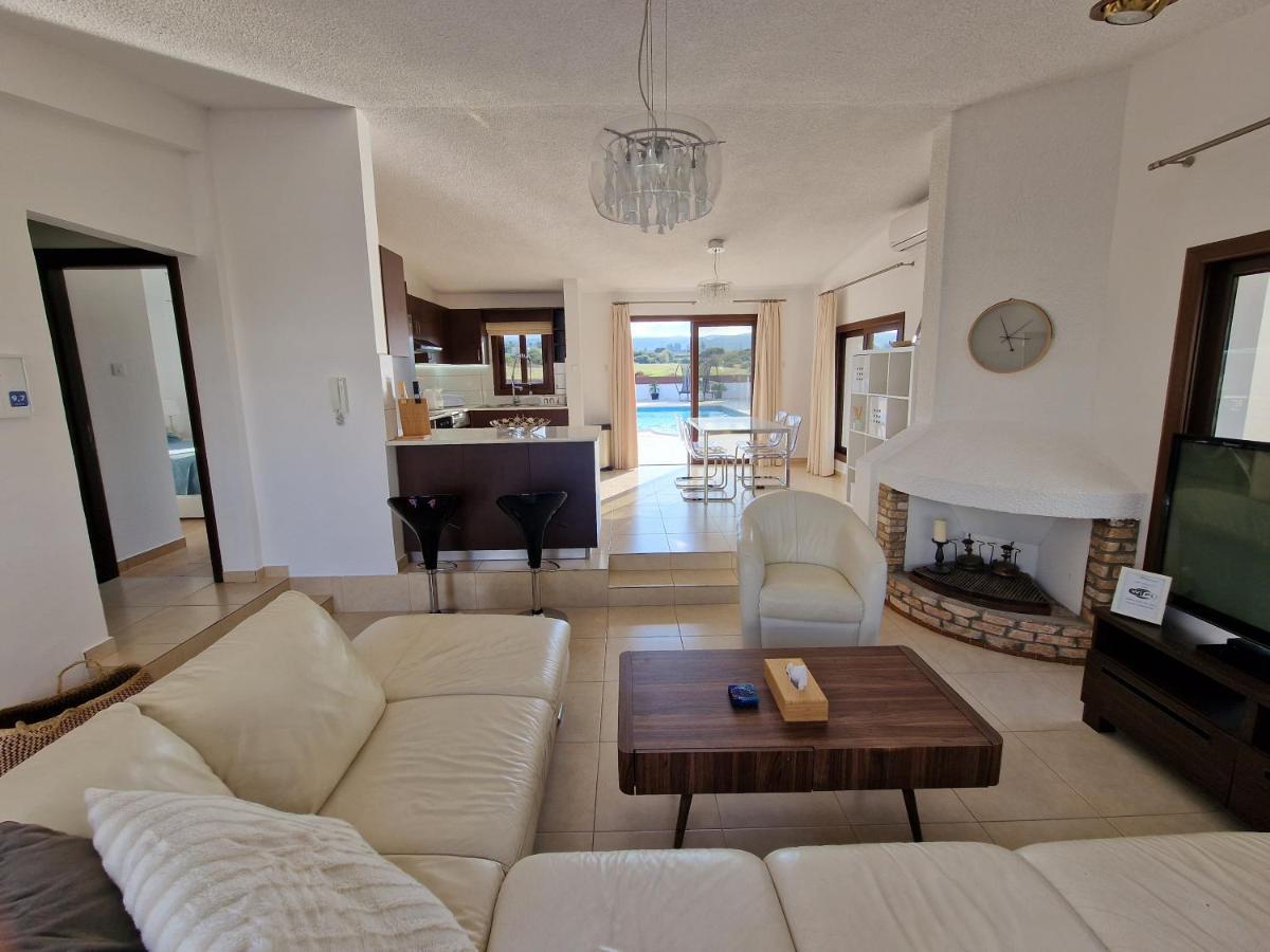 The Belvedere Villa Latchi Dış mekan fotoğraf
