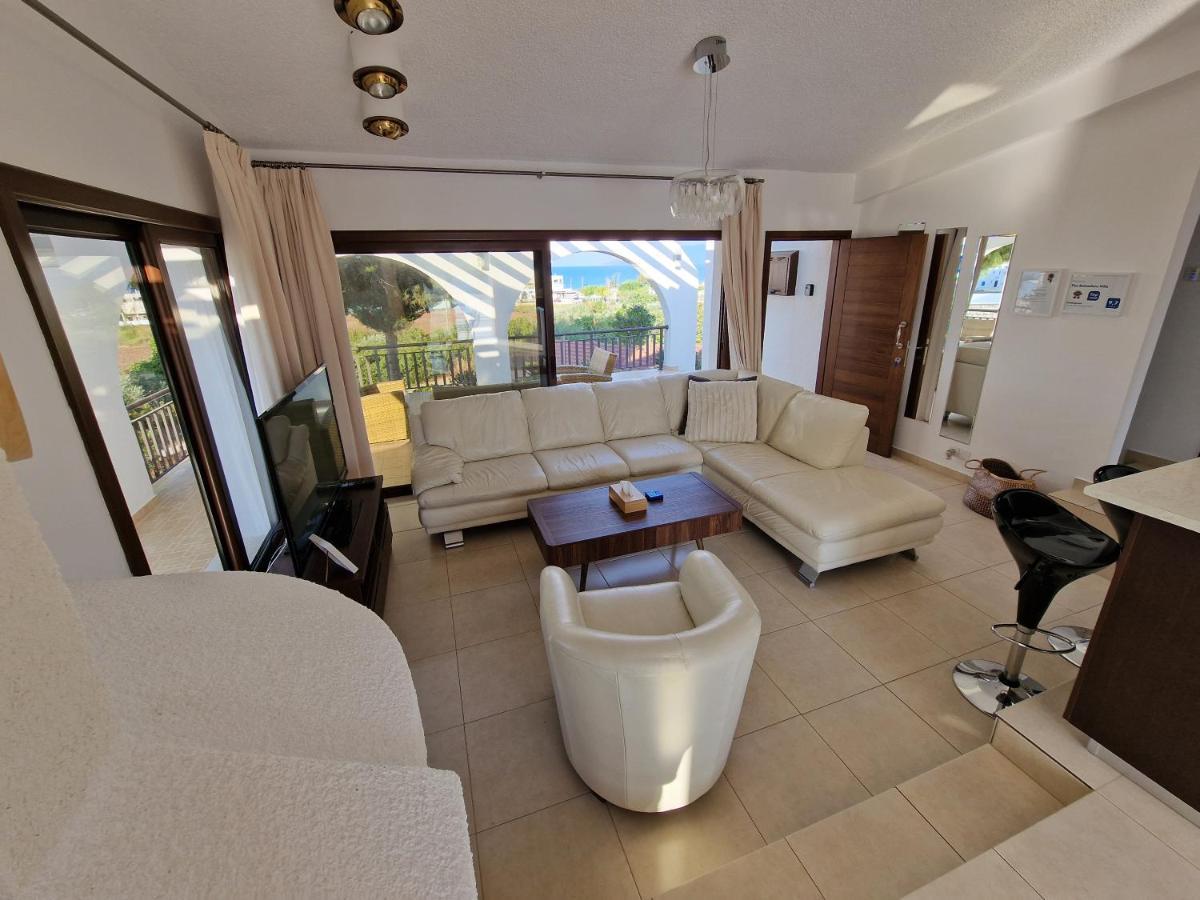The Belvedere Villa Latchi Dış mekan fotoğraf